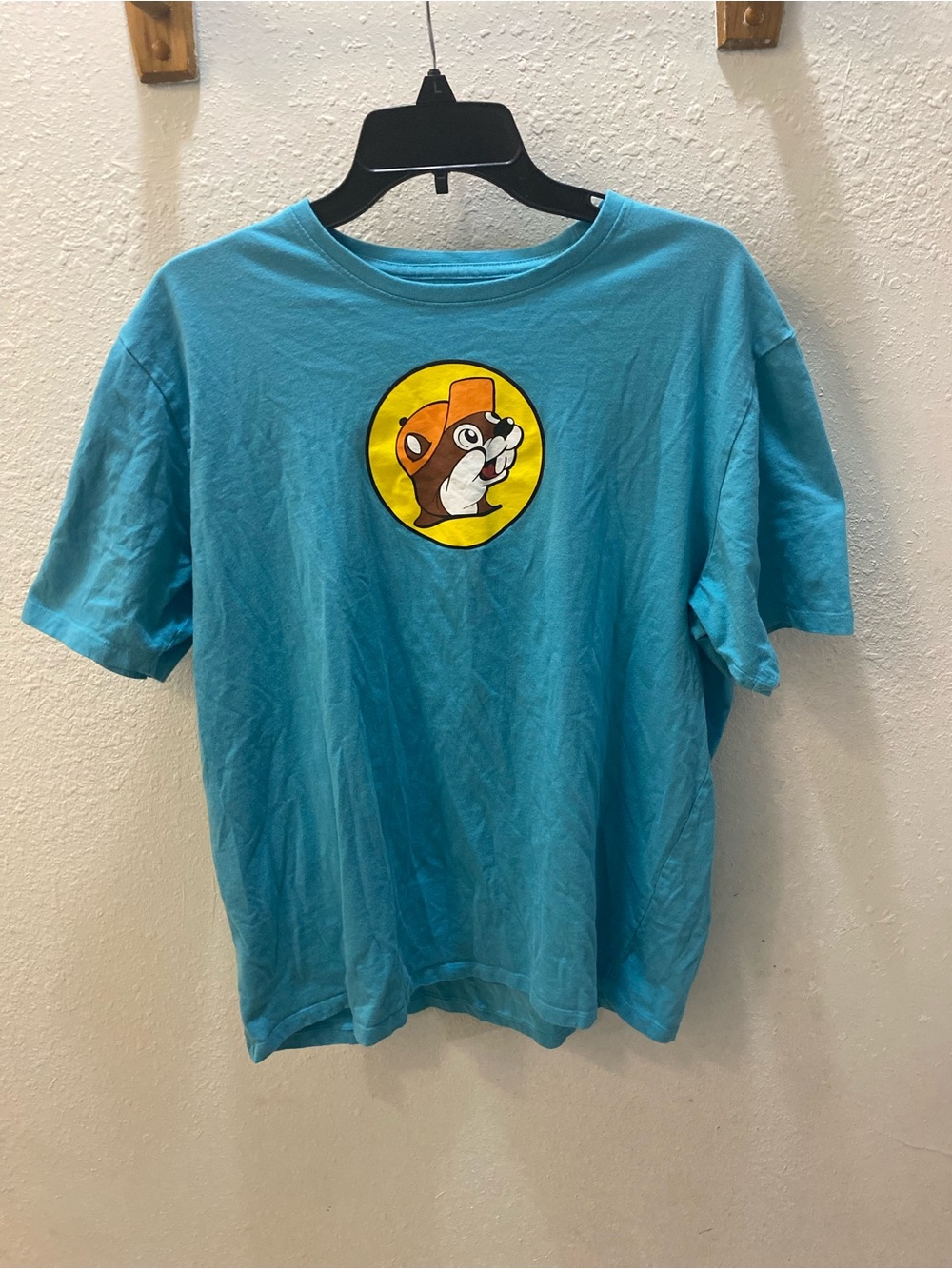 Men's Turquoise Short-Sleeve Tee with Yellow Graphic